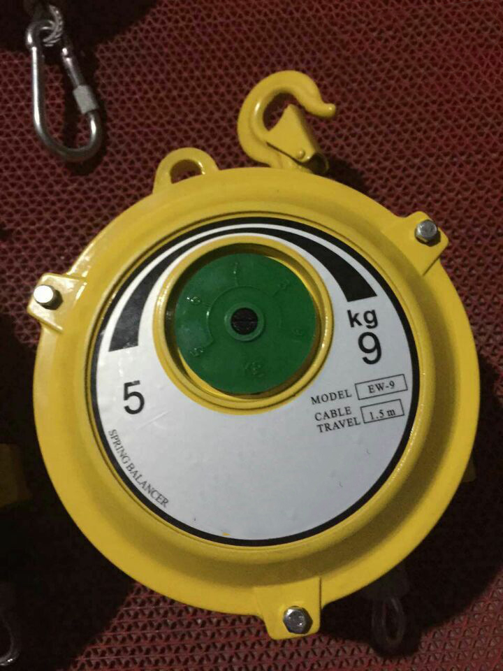 22-30kg彈簧平衡器實拍.jpg